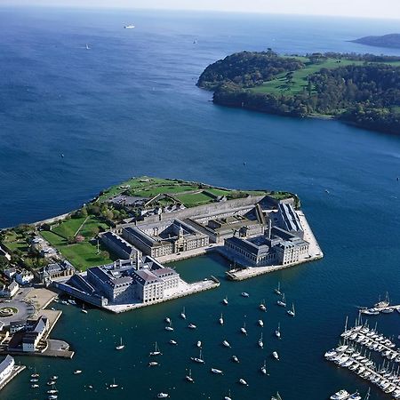 Buckingham Place At The Royal William Yard Plymouth Buitenkant foto